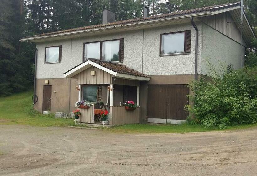 פנסיון Matkamaja