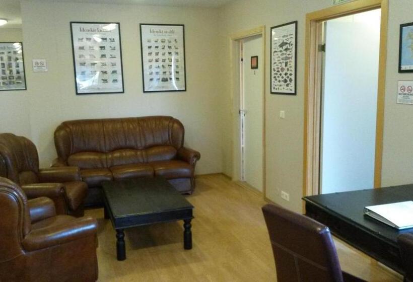 Skyggnir Bed And Breakfast