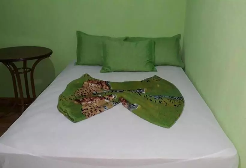 Retkeilymaja Aconchego Caminho Das Cachoeiras