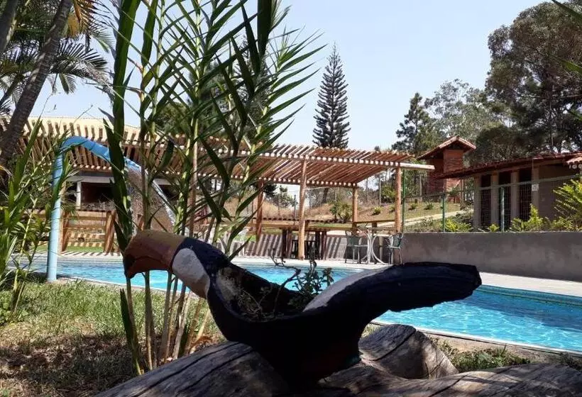 Retkeilymaja Aconchego Caminho Das Cachoeiras