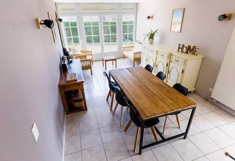 Aamiaismajoitus (B&B) La Minoterie