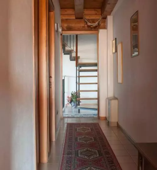 Hotelli Agriturismo Fior Di Maggio