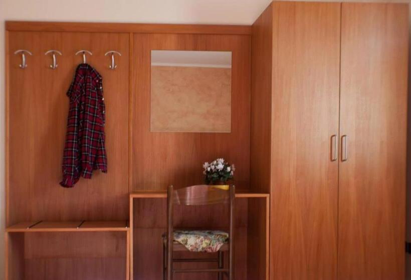 فندق Agriturismo Fior Di Maggio