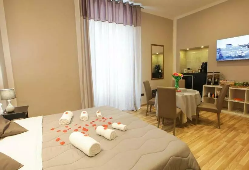 پانسیون Reggia & Dintornis A Caserta