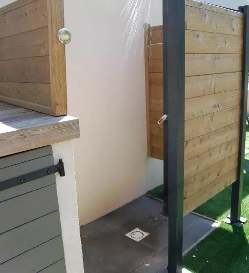 Aamiaismajoitus (B&B) Le Clos Des Barelles