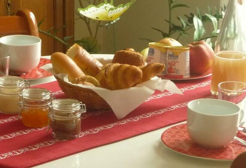 住宿加早餐  Stretcha