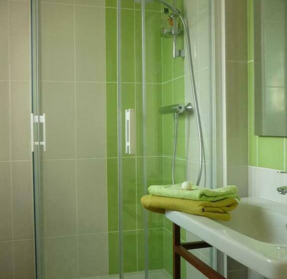 住宿加早餐  Stretcha