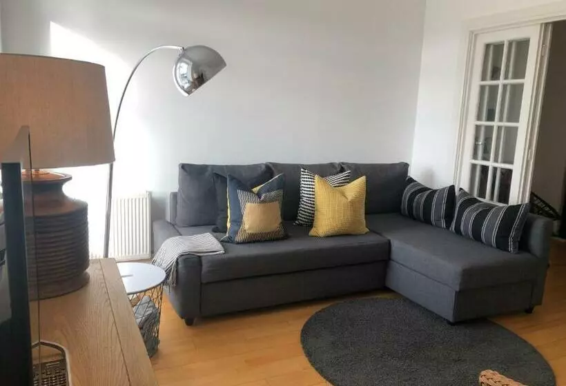 ベッドアンドブレックファースト The Harbour Studio