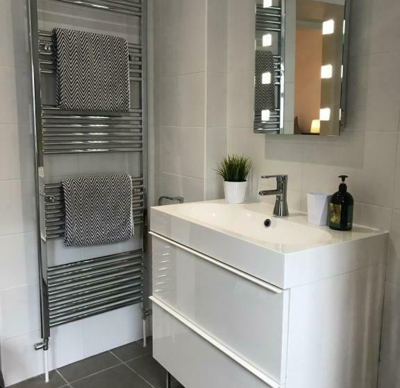 ベッドアンドブレックファースト The Harbour Studio