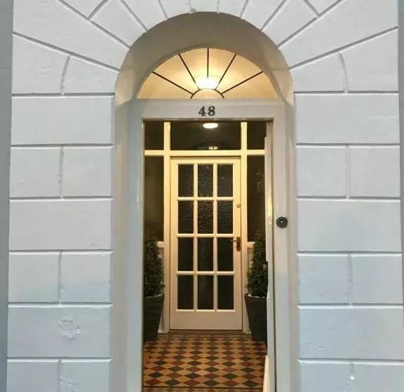 ベッドアンドブレックファースト The Harbour Studio