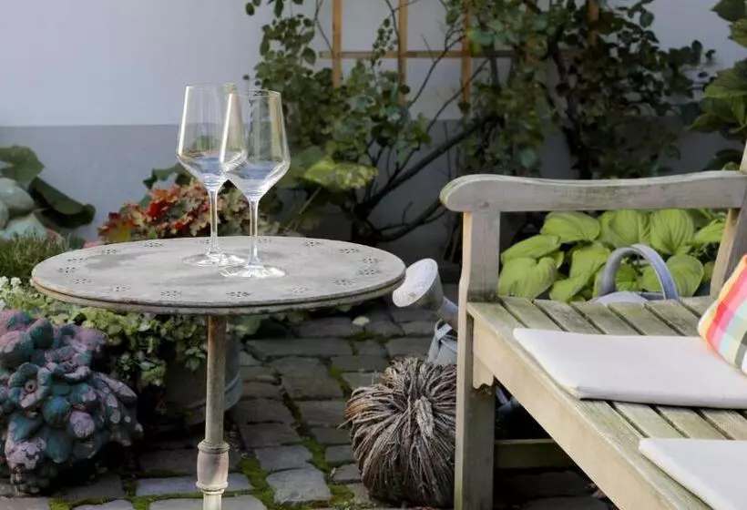 Hotelli Julius In Der Pfalz