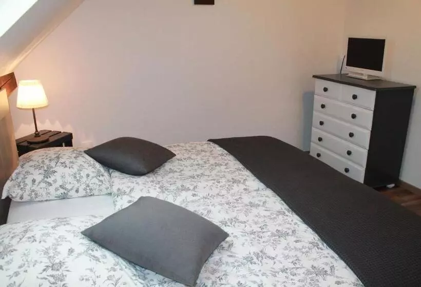 Mirabelle Bed & Breakfast