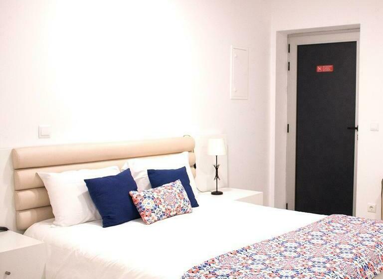 بنسيون Avenida