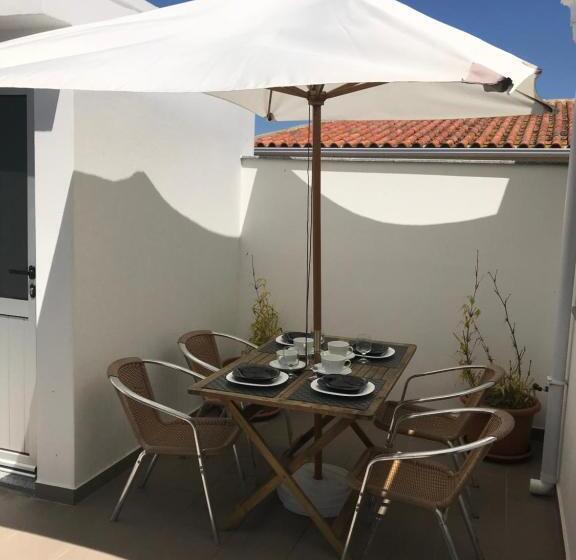 بنسيون Avenida