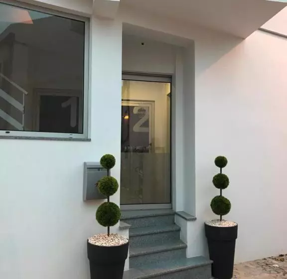 پانسیون Avenida