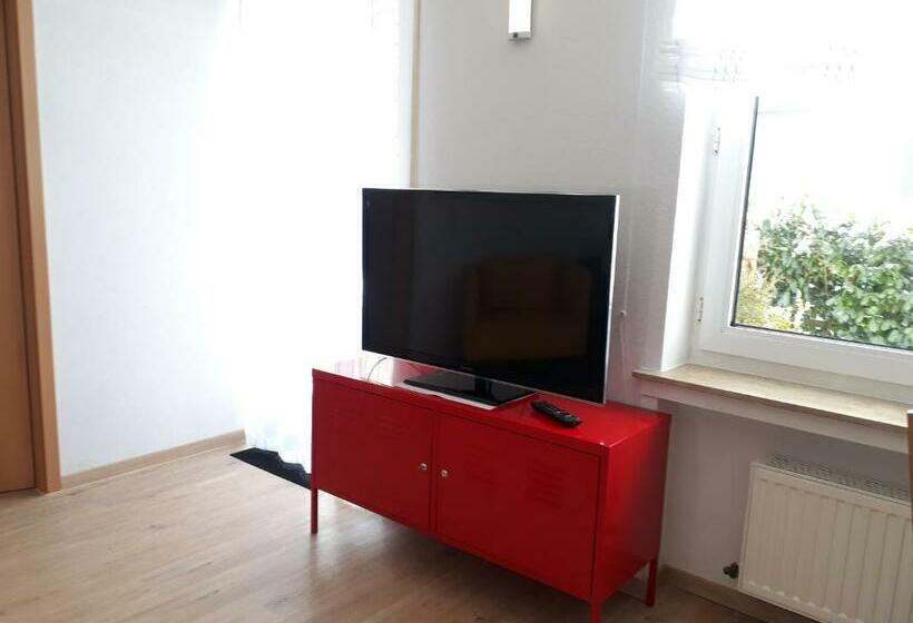 פנסיון Fewo Lilly