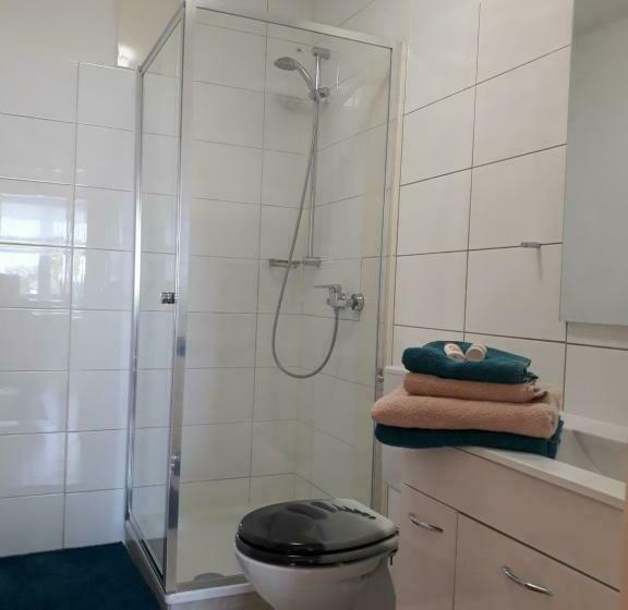 פנסיון Fewo Lilly