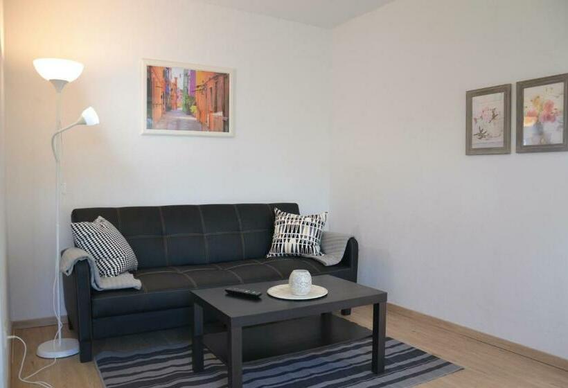 פנסיון Fewo Lilly