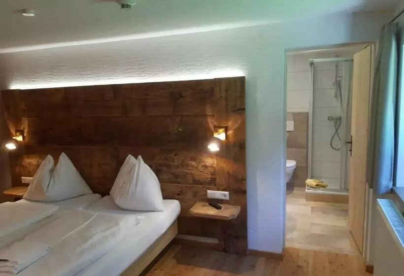 ペンション Gut Vögeihof