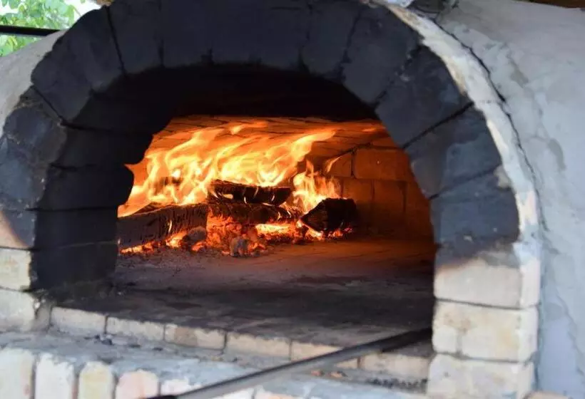 Majatalo Montana Resort Colibita