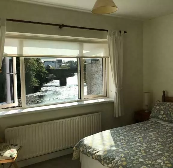 The Bridges Bed And Breakfast