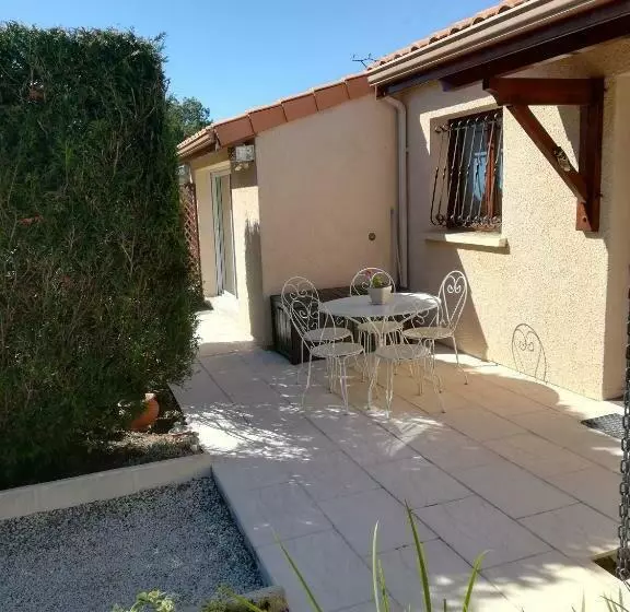 ベッドアンドブレックファースト Le Ti Roussat