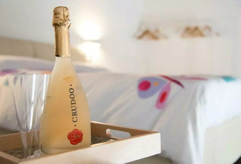 ベッドアンドブレックファースト Notti Vesuviane