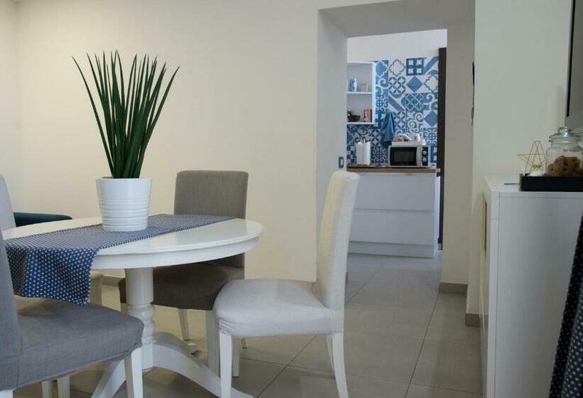 민박 Notti Vesuviane