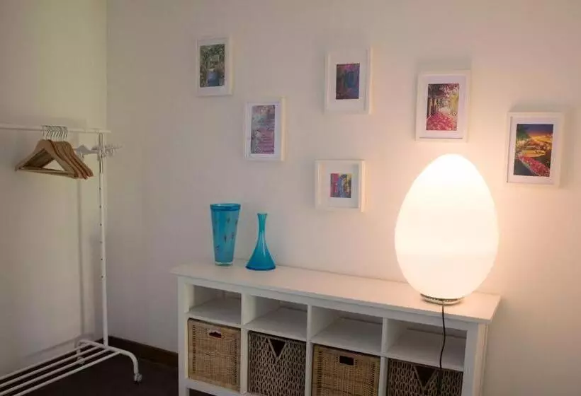 ベッドアンドブレックファースト Notti Vesuviane