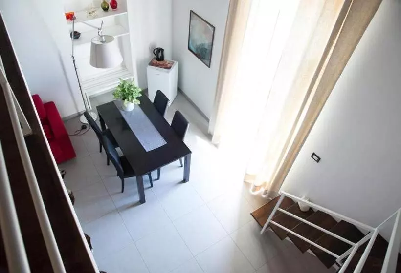 ベッドアンドブレックファースト Notti Vesuviane