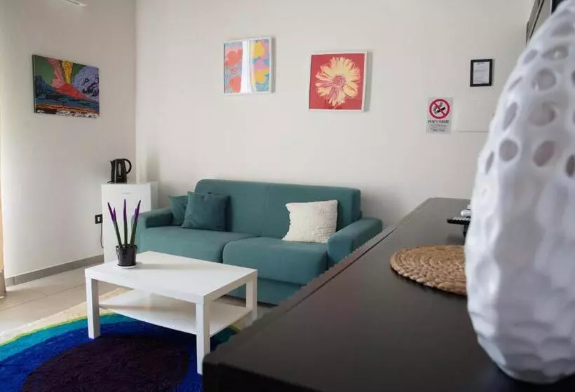 ベッドアンドブレックファースト Notti Vesuviane