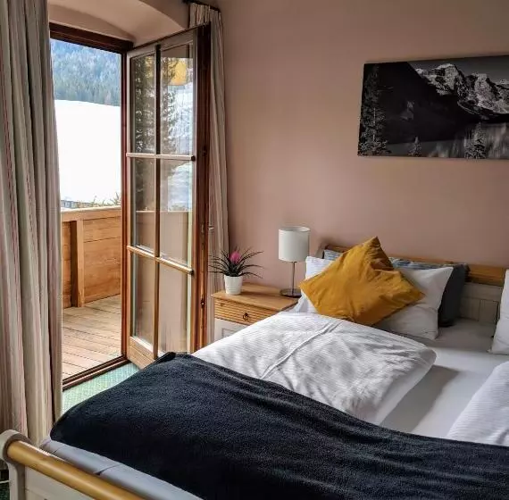 پانسیون Chalet Sonneck