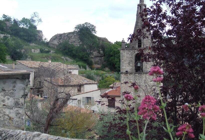 膳宿费 Halte En Provence