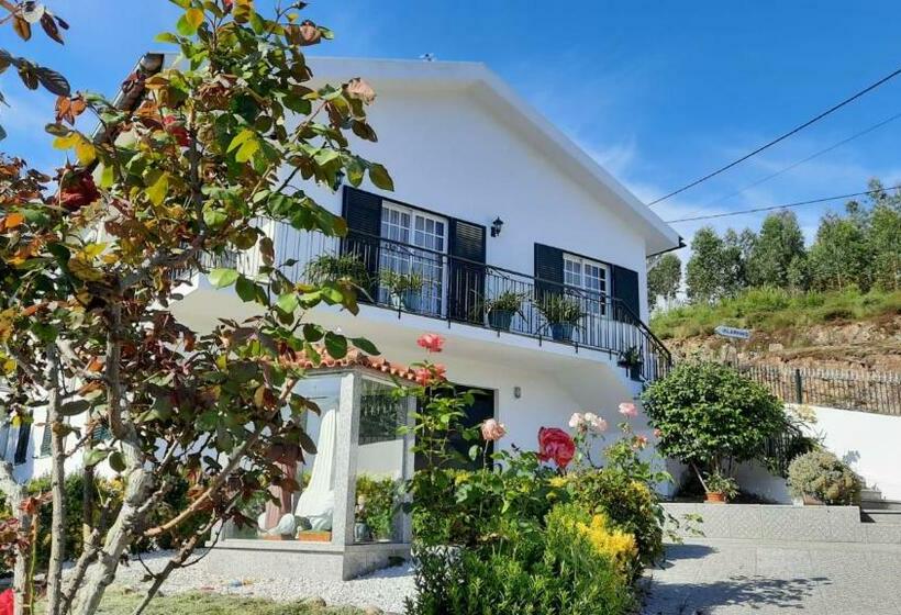 تختخواب و صبحانه Casa De Vilarinho