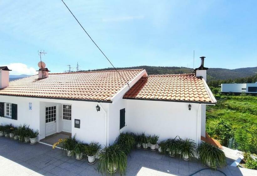 تختخواب و صبحانه Casa De Vilarinho