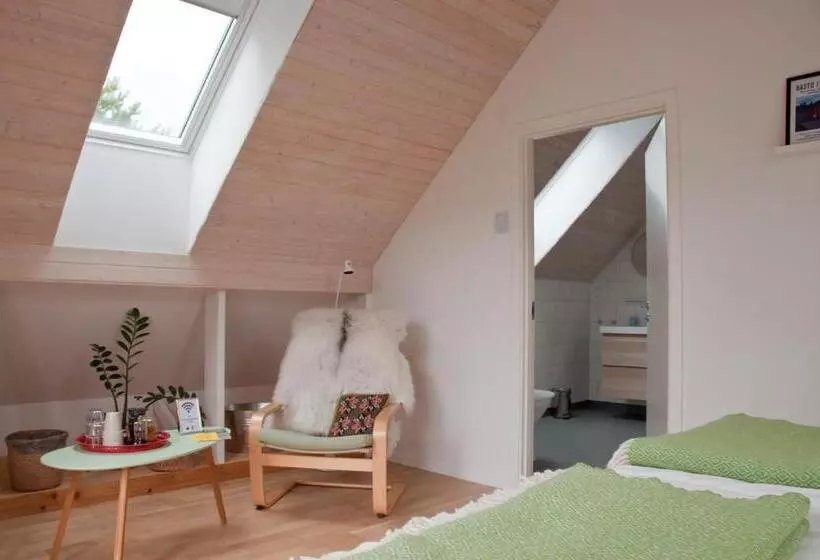 ベッドアンドブレックファースト Escape To Paulssonpaleo