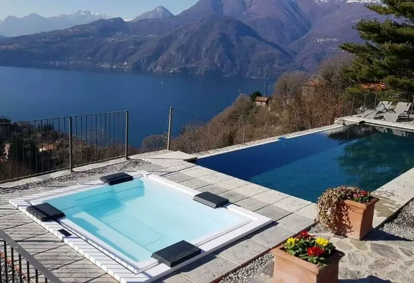Aamiaismajoitus (B&B) Villa Silvi Piscina Sauna E Hot Tub