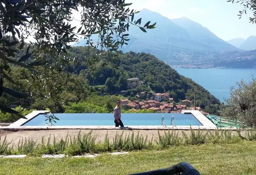Aamiaismajoitus (B&B) Villa Silvi Piscina Sauna E Hot Tub