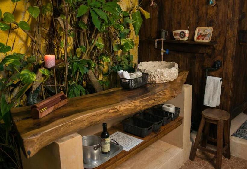 Hacienda Boutique B&b And Spa Solo Adultos