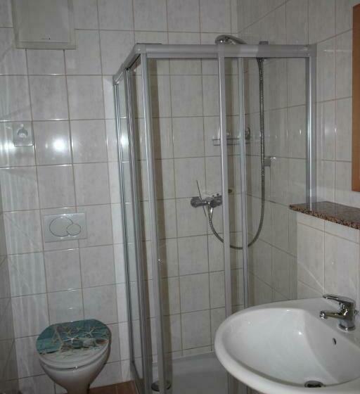 酒店 Gastehaus Weingut Rossler