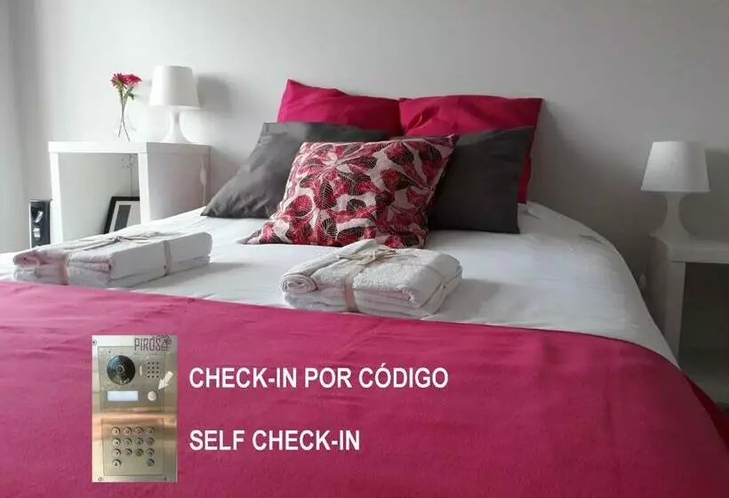 پانسیون Casa Pirosa