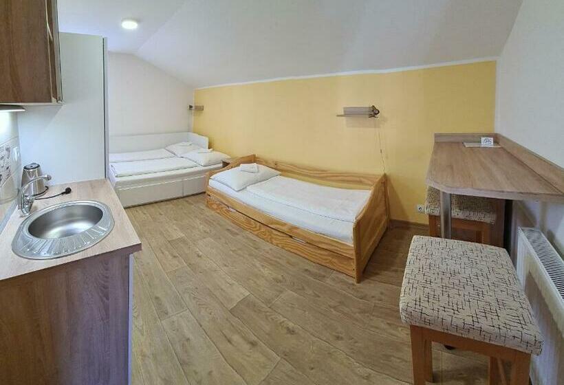 بنسيون Stredisko Lipka