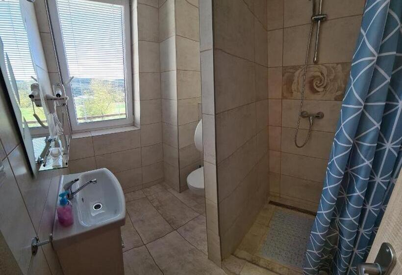 بنسيون Stredisko Lipka