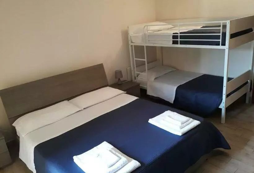 تختخواب و صبحانه Palazzo Camerana