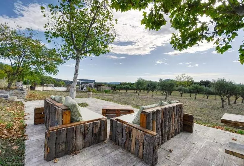 Aamiaismajoitus (B&B) Chambre D Hôtes   Mas De Louise