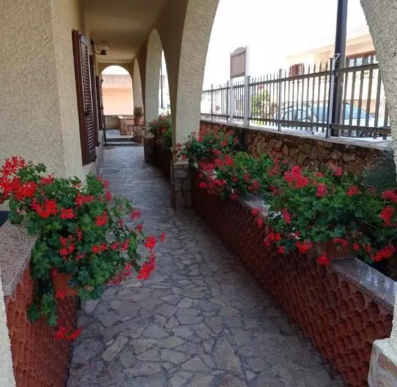 Aamiaismajoitus (B&B) Etesia