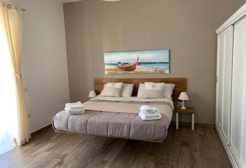 تختخواب و صبحانه Etesia