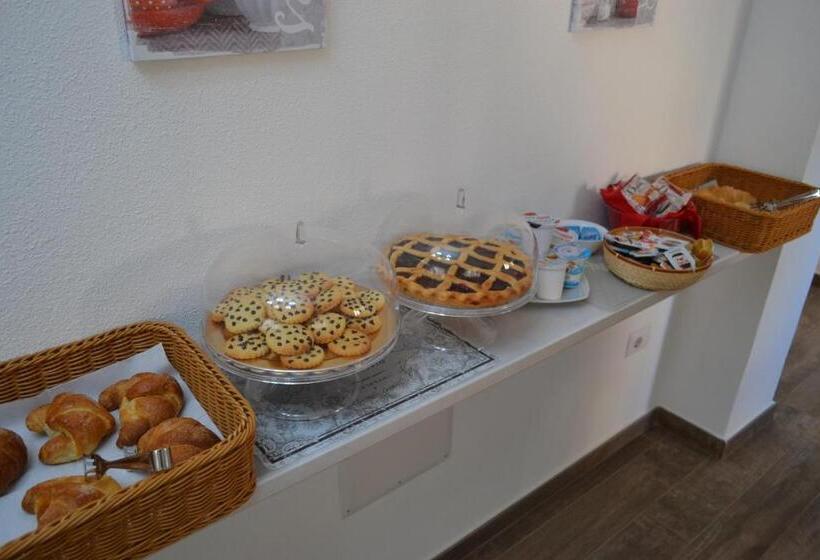 تختخواب و صبحانه Etesia