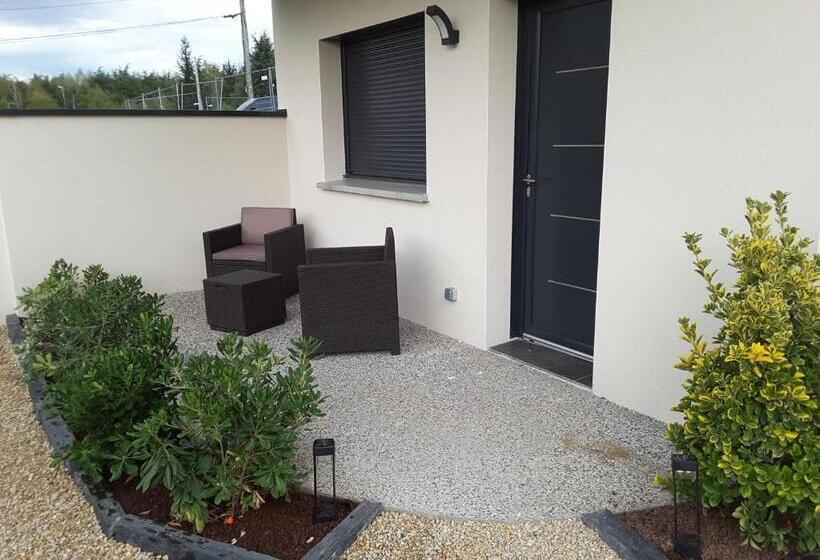 مبيت وإفطار Villa Vi Lyon Est Chambres D Hôtes