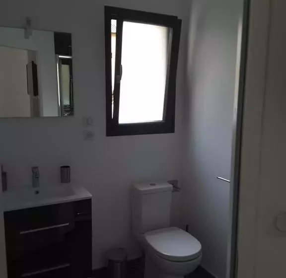 Aamiaismajoitus (B&B) Villa Vi Lyon Est Chambres D Hôtes